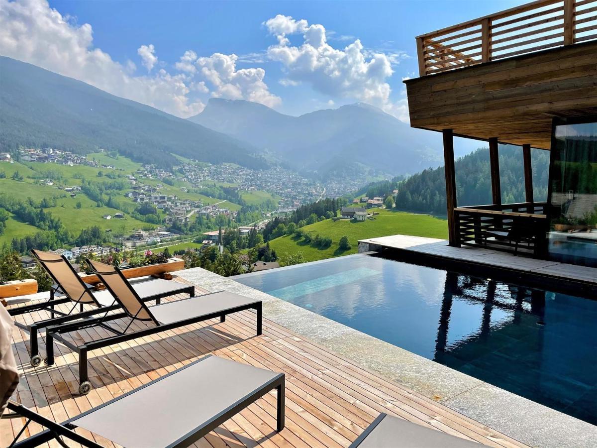 Hotel Niblea Dolomites Ortisei Ngoại thất bức ảnh